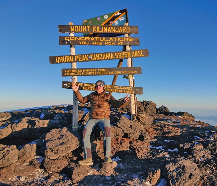 Trekking Kilimanjaro Mountain: 5-Day: Kilimanjaro Marangu Route